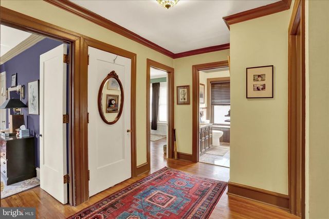 1810 HOLLY RD, Reading, PA 19602