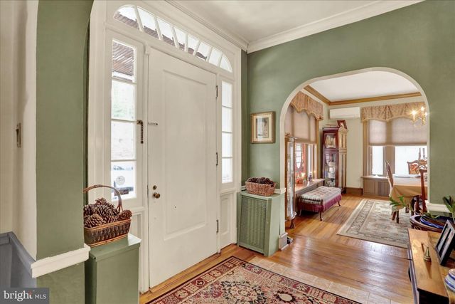 1810 HOLLY RD, Reading, PA 19602