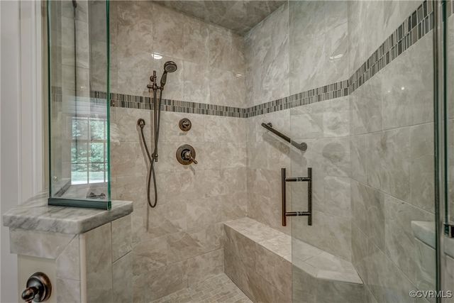 12700 Dell Hill Ct, Chester, VA 23831