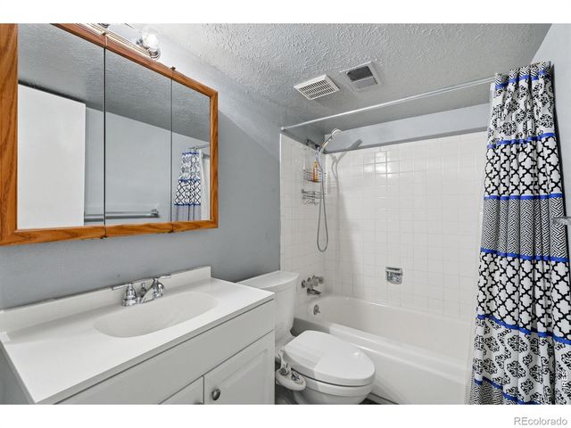 7966 W 90th Avenue 113, Broomfield, CO 80021