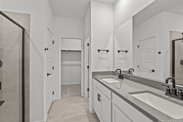 7424 Cremorne, Converse, TX 78109