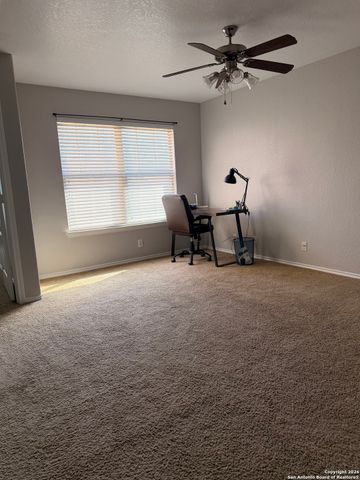 6011 E Jolie Ct, San Antonio, TX 78240