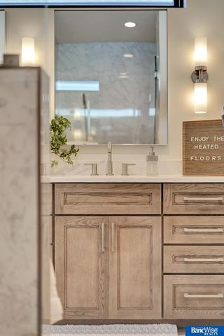 4138 Sundrop Avenue, Lincoln, NE 68516