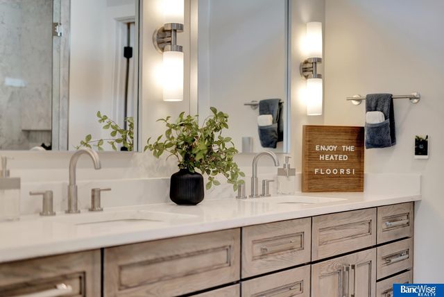 4138 Sundrop Avenue, Lincoln, NE 68516