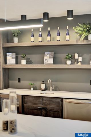 4138 Sundrop Avenue, Lincoln, NE 68516