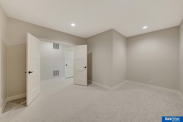 4138 Sundrop Avenue, Lincoln, NE 68516