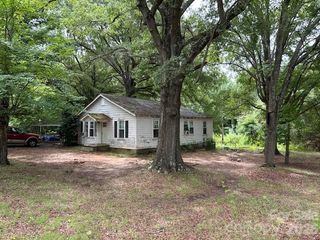 145 Alexander Acres Road, Mooresville, NC 28115