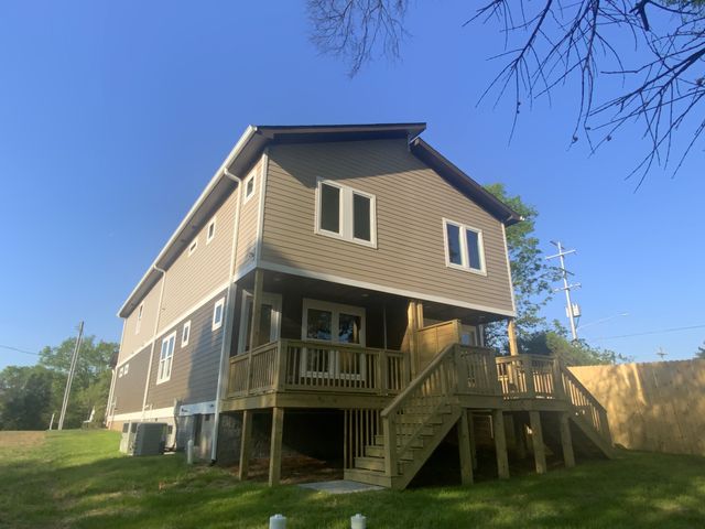 801 Fairwin Av, Nashville, TN 37216