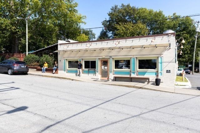 801 Fairwin Av, Nashville, TN 37216