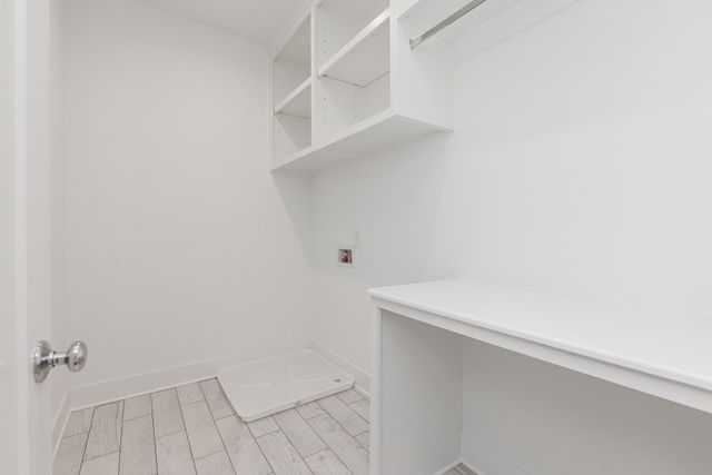 801 Fairwin Av, Nashville, TN 37216