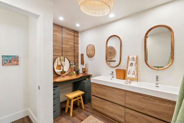 3275 5th Ave 404, San Diego, CA 92103