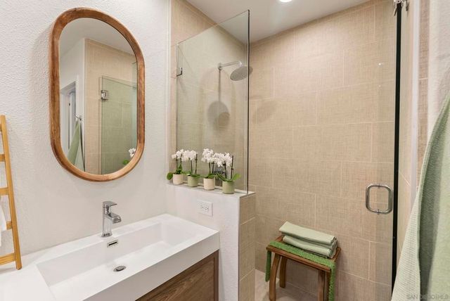 3275 5th Ave 404, San Diego, CA 92103