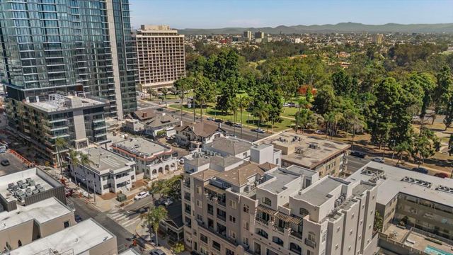 3275 5th Ave 404, San Diego, CA 92103