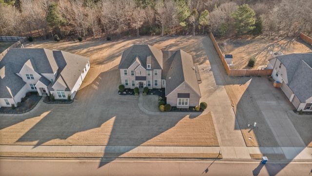 7216 BELLE MANOR DR, Olive Branch, MS 38654