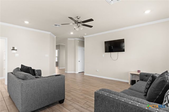 1203 Roma Street, Harker Heights, TX 76548