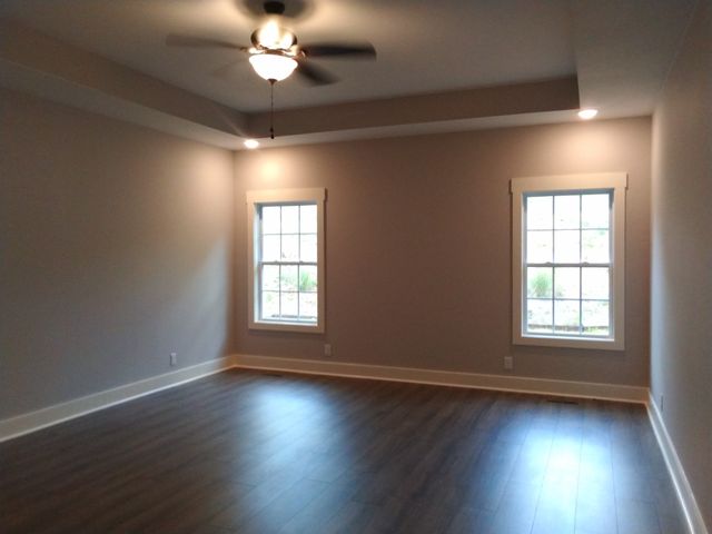 2006 McMahan Hollow Rd, Pleasant View, TN 37146
