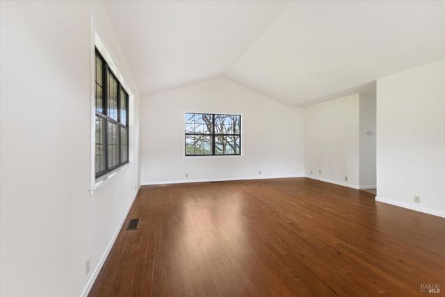 8401 Brandywine Dr, Ukiah, CA 95482