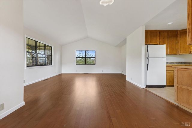 8401 Brandywine Dr, Ukiah, CA 95482