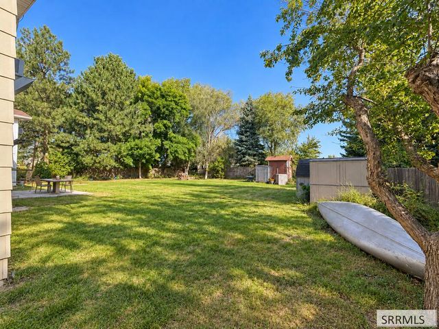 934 Elizabeth, Rexburg, ID 83440