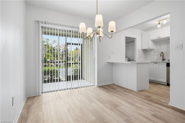 788 Park Shore DR A11, Naples, FL 34103