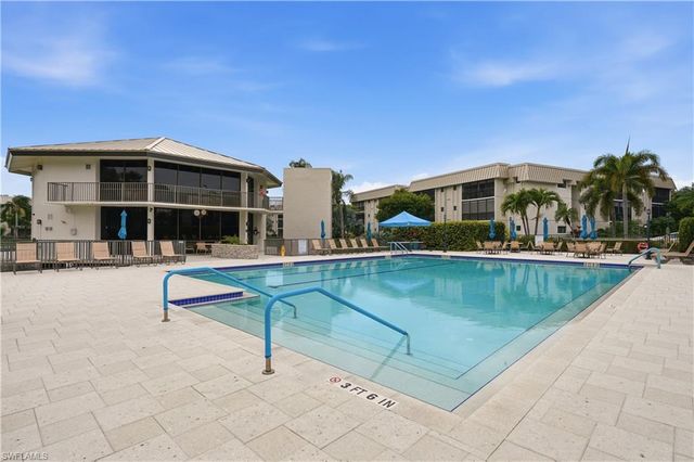 788 Park Shore DR A11, Naples, FL 34103