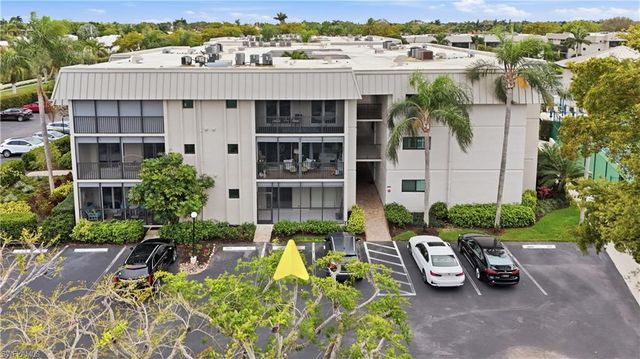 788 Park Shore DR A11, Naples, FL 34103