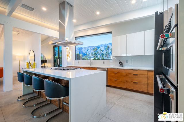 2340 N Duane Road, Palm Springs, CA 92262