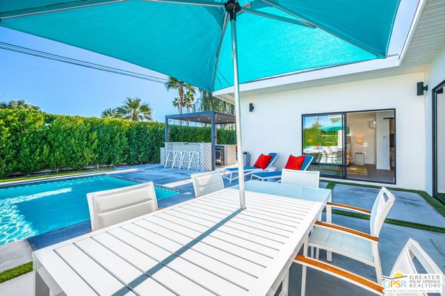 2340 N Duane Road, Palm Springs, CA 92262