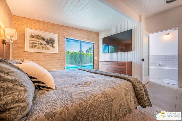 2340 N Duane Road, Palm Springs, CA 92262