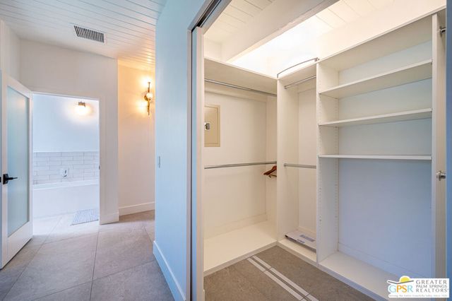 2340 N Duane Road, Palm Springs, CA 92262