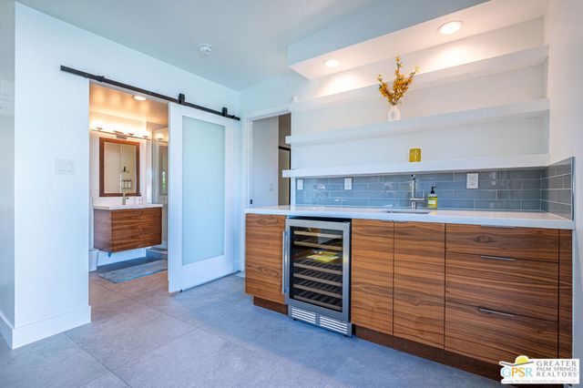 2340 N Duane Road, Palm Springs, CA 92262