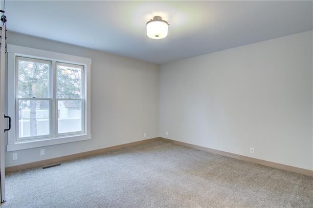 2231 Meadow Lane, Eau Claire, WI 54701