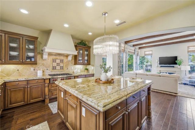 30 Deer Track, Irvine, CA 92618
