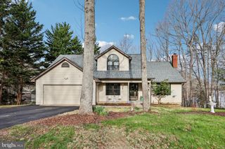 12504 HAWKINS LN, Spotsylvania, VA 22551