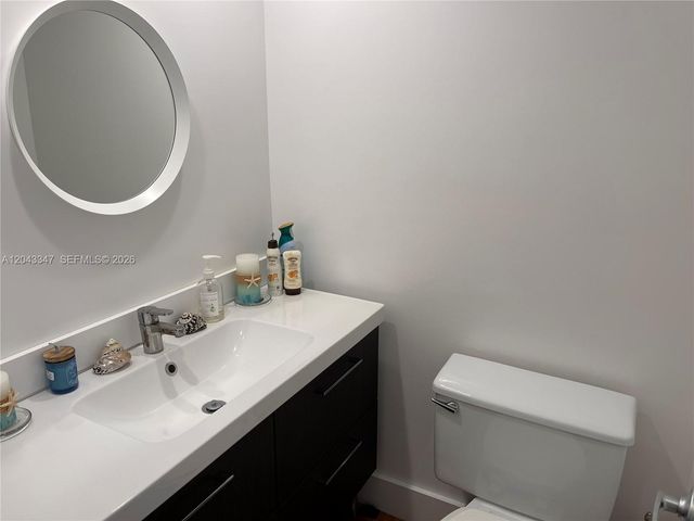 500 Bayview Drive 1719, Sunny Isles Beach, FL 33160