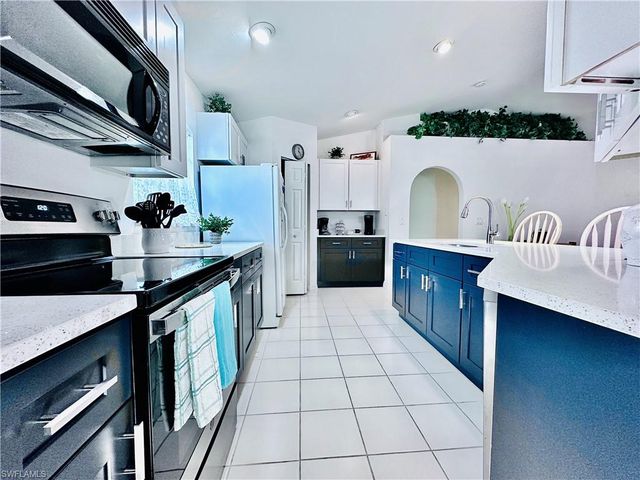 10264 Wood Ibis AVE, Bonita Springs, FL 34135