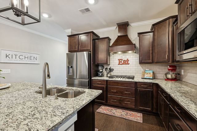 734 Omaha Dr, Gallatin, TN 37066