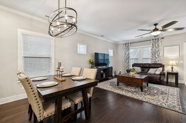 734 Omaha Dr, Gallatin, TN 37066