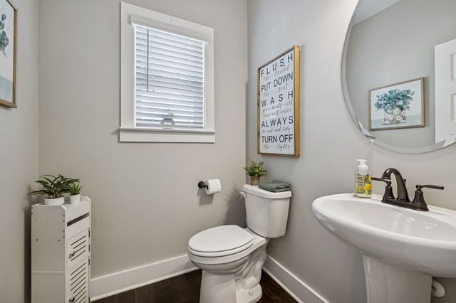 734 Omaha Dr, Gallatin, TN 37066