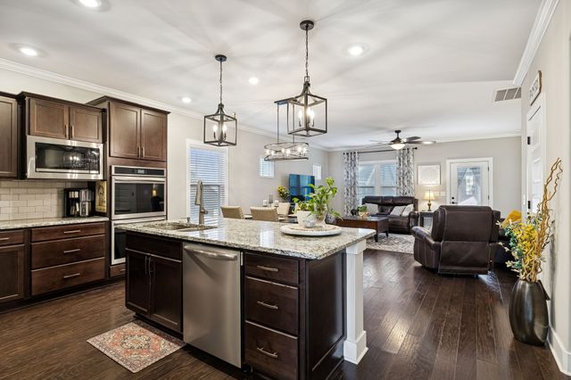 734 Omaha Dr, Gallatin, TN 37066