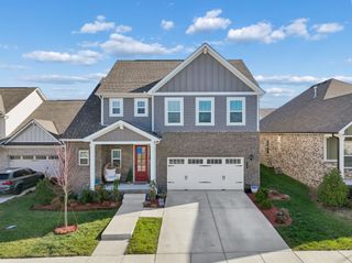 734 Omaha Dr, Gallatin, TN 37066