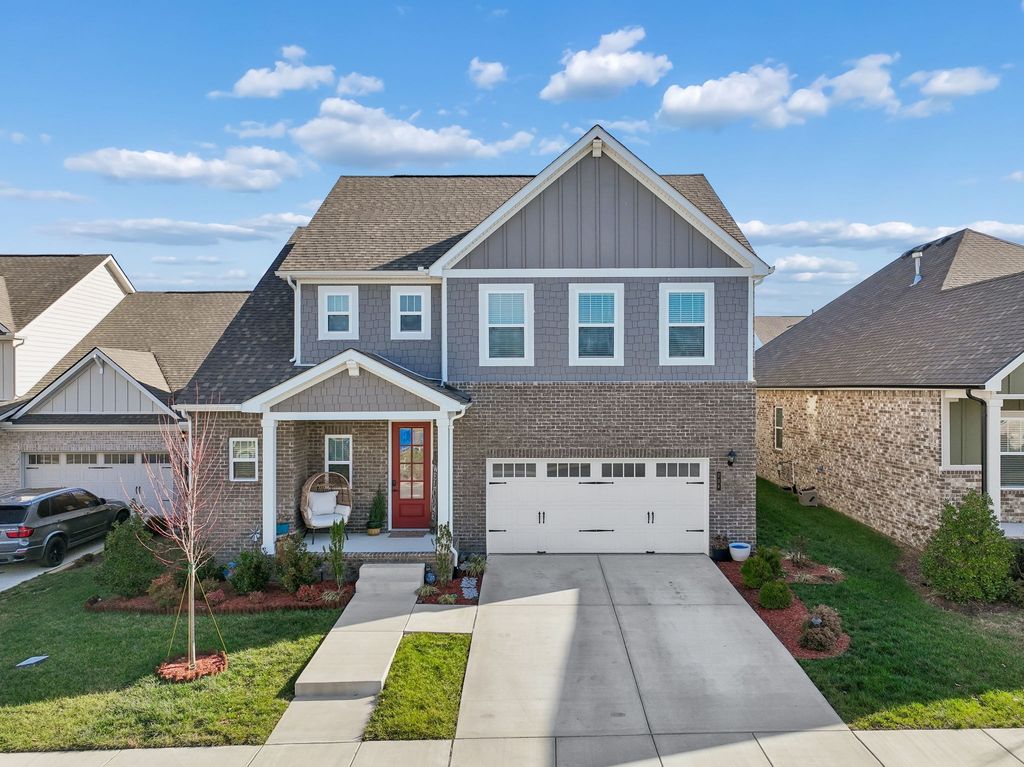 734 Omaha Dr, Gallatin, TN 37066