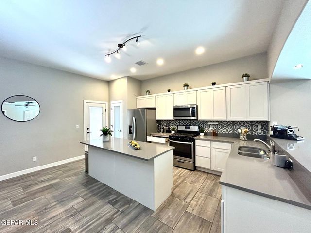 14190 PEYTON EDWARDS Avenue, El Paso, TX 79938
