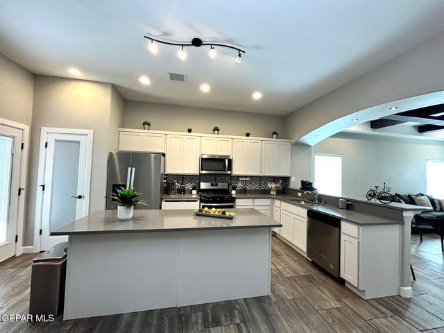 14190 PEYTON EDWARDS Avenue, El Paso, TX 79938