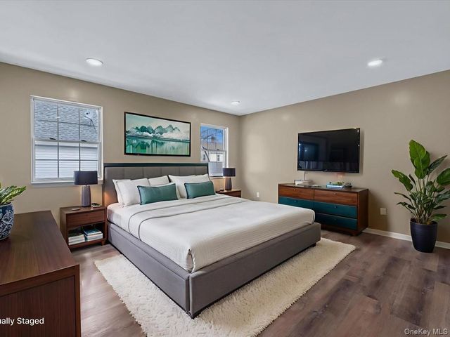 401 Dover Street, Westbury, NY 11590