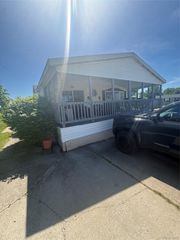 58904 Lily Court, New Haven Village, MI 48048