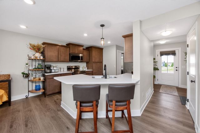 2825 SE Florence Drive, Waukee, IA 50263