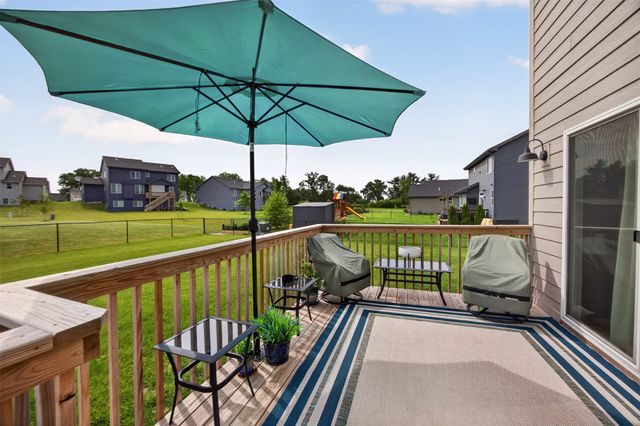 2825 SE Florence Drive, Waukee, IA 50263