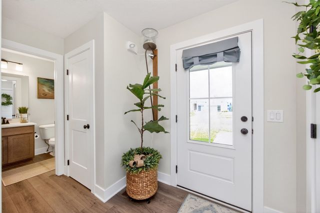 2825 SE Florence Drive, Waukee, IA 50263