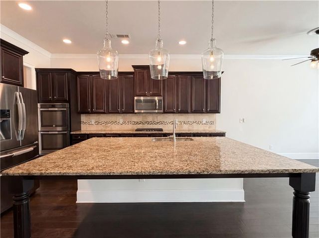 220 Shellbark Drive, Mcdonough, GA 30252